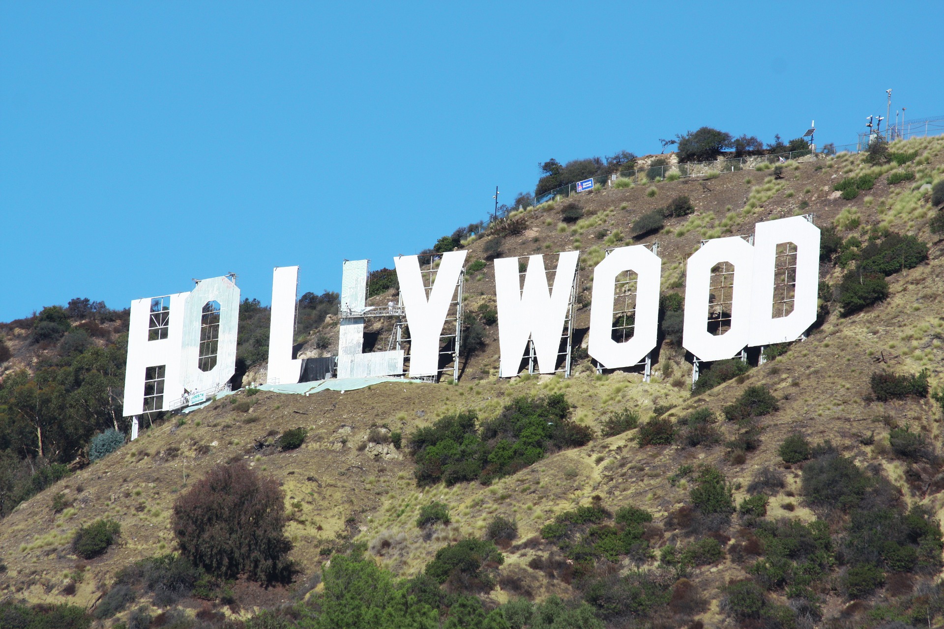 Warner Media CEO Says Hollywood Has a Future in Blockchain