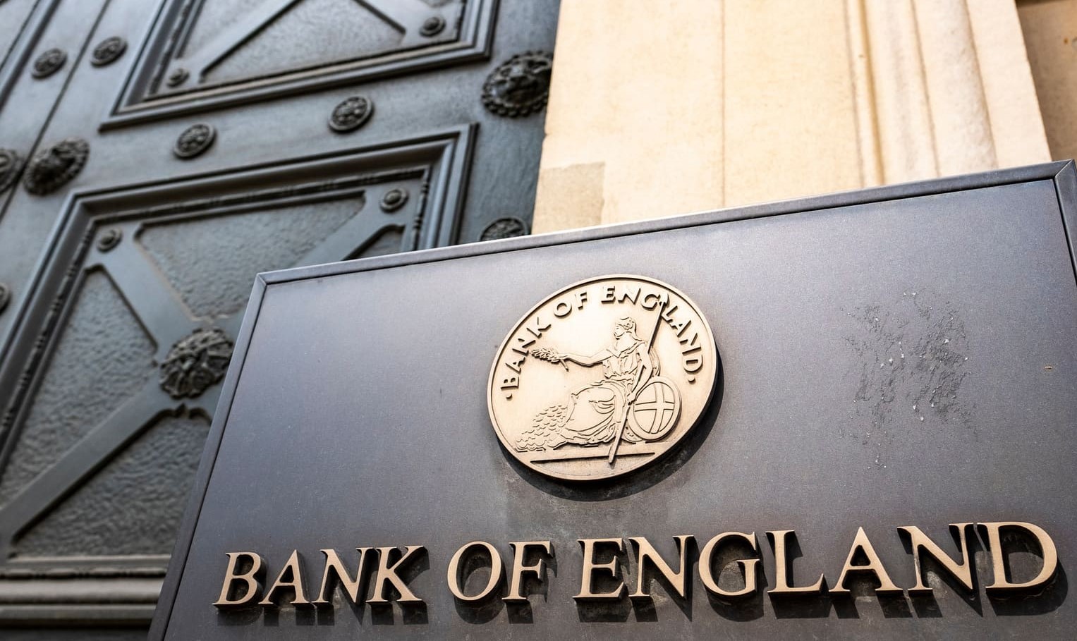 Bank of England Calls For Crypto Regulation