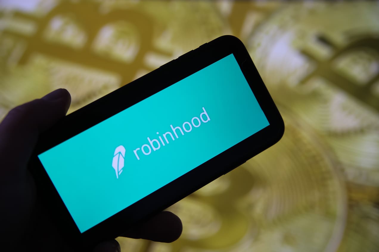 Robinhood fined $10.2 million for technical issues that hindered investors